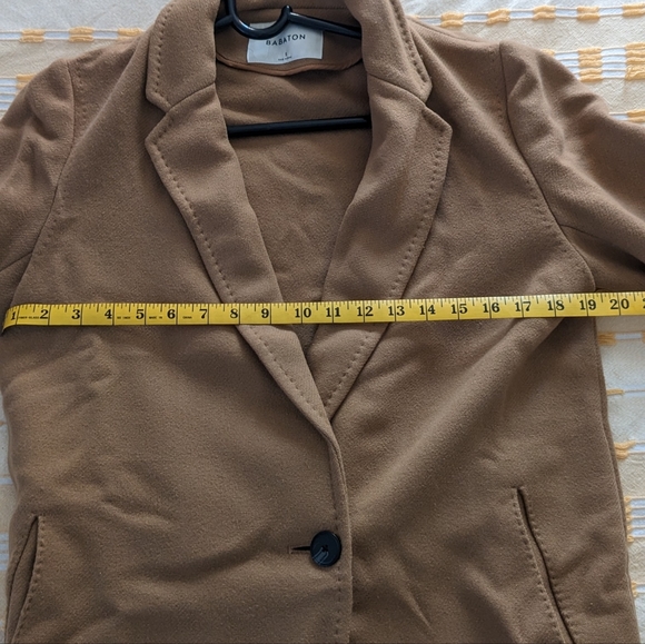 Aritzia Babaton The Stedman Wool Coat - Picture 12 of 12